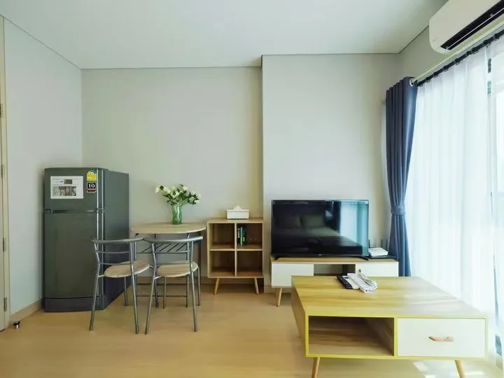 Lumpini Suite,娜娜区,23平米,开间,性价比高 大落地窗 4