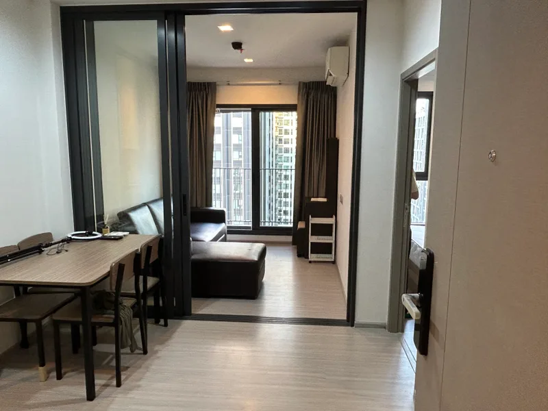 Life Asoke Hype，36平米，1卧1卫，外国名额 拉玛九核心地段